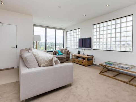 THE PENTHOUSE MORNINGTON - Tourism Noosa 6