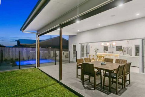 THE BEACH OASIS At 360 - Tourism Noosa 5