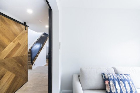 Accommodate Canberra Warehouse - Tourism Noosa 5