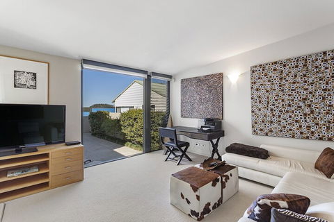 Foreshore Drive 55 - Tourism Noosa 3