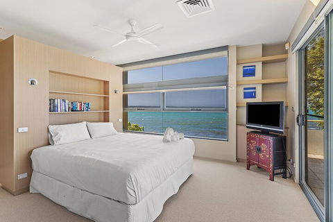 Foreshore Drive 55 - Tourism Noosa 2