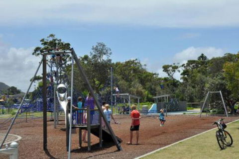 50 Florida Avenue - Tourism Noosa 2