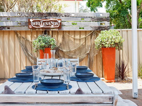 Purely Whitesands On The Bay At Fingal Bay - Tourism Noosa 2