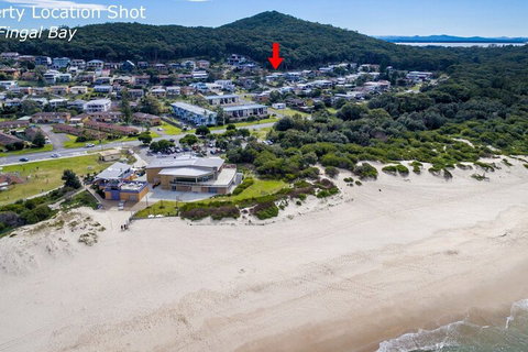 Fingal Bay Beach House 32 Lentara Street - Tourism Noosa 2