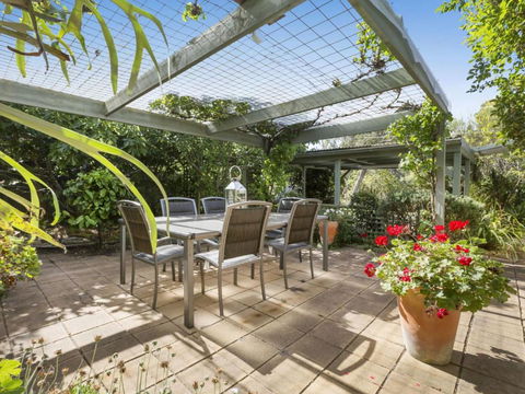 TUSCAN OASIS RYE - Tourism Noosa 1