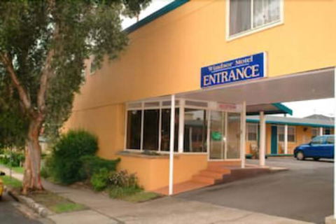 Windsor Motel - Tourism Noosa 0
