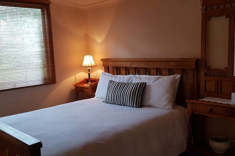Heysen's Rest Bed & Breakfast - Tourism Noosa 6