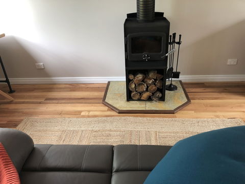 Mole Creek Hideaway - Tourism Noosa 6