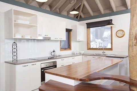 Eagles Nest - Tourism Noosa 2