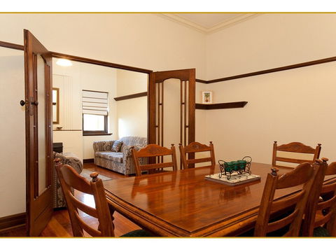 Fairholme Apartment - Tourism Noosa 0
