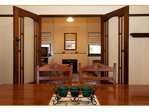Fairholme Apartment - Tourism Noosa 5