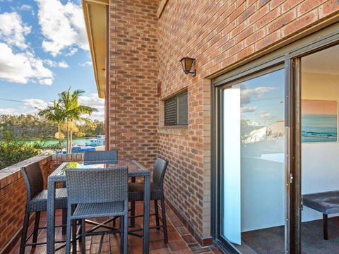 Braemar 5 On The Lake! - Tourism Noosa 4