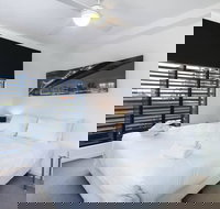 Chic Apartment in Walking Distance To Southbank