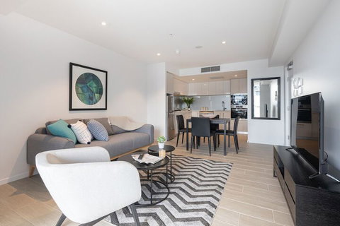 Linton Hotel - Tourism Noosa 5