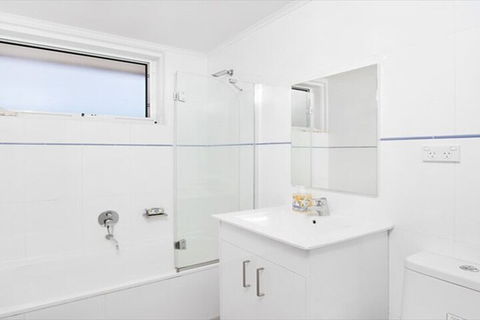 The Apartment Service BOT01 - Tourism Noosa 7
