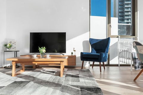 I02-china Town Luxury Service Apartment - Tourism Noosa 1