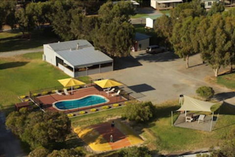 Elliston Caravan Park - Tourism Noosa 0