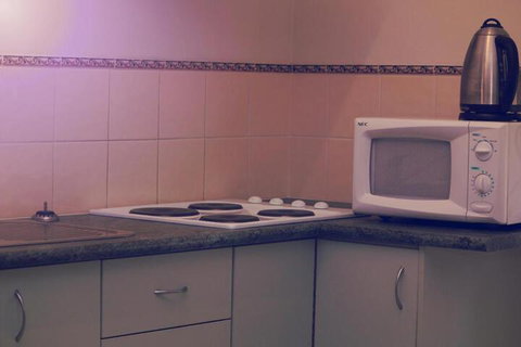 Back O Bourke Motel - Tourism Noosa 6