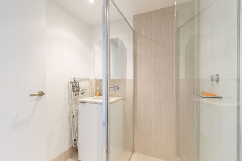 TIARA, 1BDR Southbank Apartment - Tourism Noosa 3