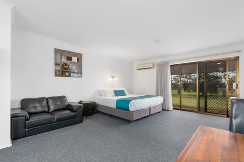 Barmera Country Club Motor Inn - Tourism Noosa 1