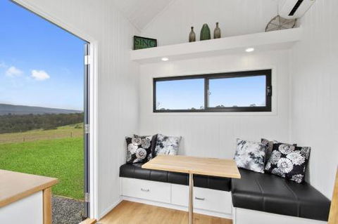 TINY HOME......BIG Views - Tourism Noosa 0