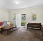 THE TEACHERS COTTAGE - Tourism Noosa