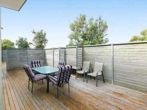 ONE LEVEL At BROADBEACH RESORT - Tourism Noosa 1