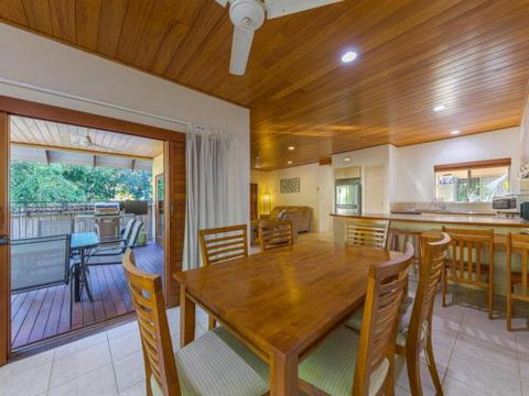 TROPSVILLA At PALM COVE - Tourism Noosa 6