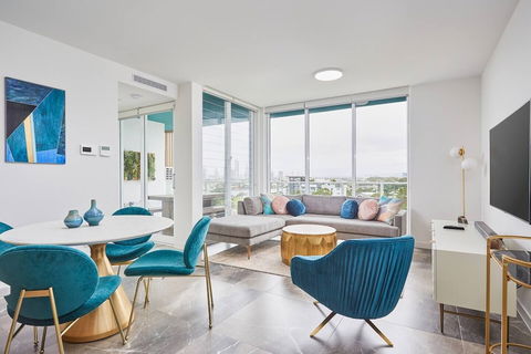 Luxurious 2bed 2bath APT With Parking@southport - Tourism Noosa 6