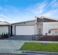 Brand New Home 10 mins to Beach Torquay Geelong Deakin Hospitals - Tourism Noosa