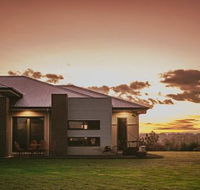Hillcrest - Tourism Noosa