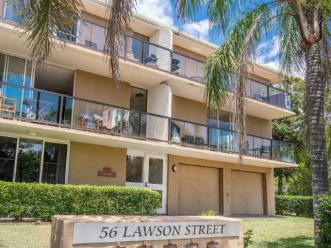 EAST COAST ESCAPES Byron Beachfront - Tourism Noosa 6