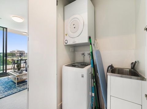 Harbourside - Tourism Noosa 6