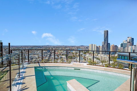 FV Dream 2 BED Apt+ Pool+ Free Parking Qfv211-16 - Tourism Noosa 2