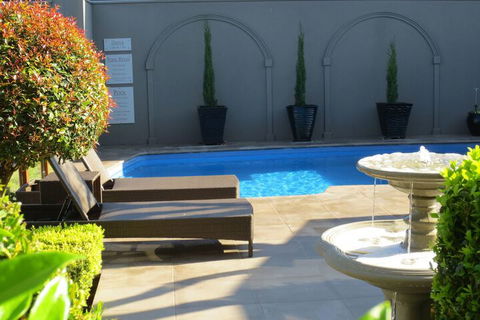 Gallery Apartments - Tourism Noosa 1