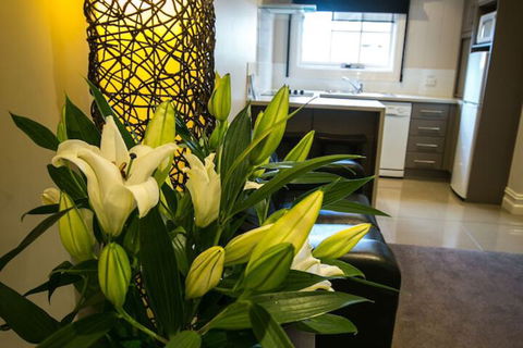 Gallery Apartments - Tourism Noosa 6