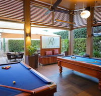 O'Shea's Royal Hotel - Tourism Noosa