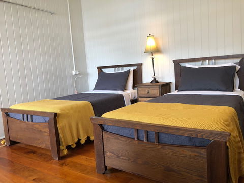 Five 3 Five - The Beachside Barracks - Tourism Noosa 5