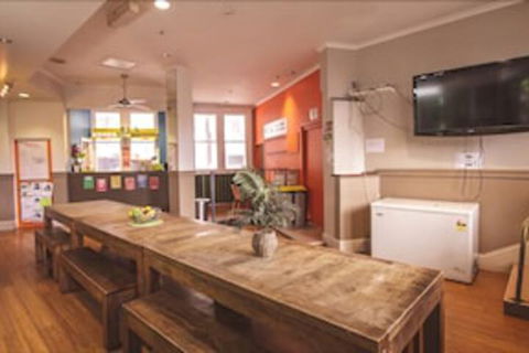 Mad Monkey Backpackers Bayswater - Tourism Noosa 0