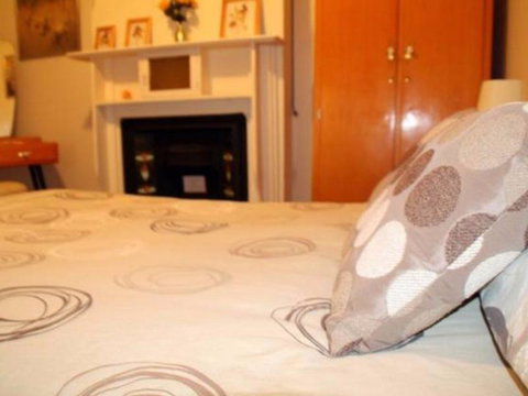 Squatters Cottage - Tourism Noosa 4