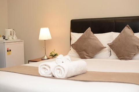 Ellard Bed & Breakfast - Tourism Noosa 4