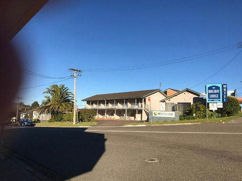 Holiday Lodge Motor Inn - Tourism Noosa 1