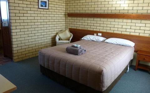 Coastal Comfort Motel - Tourism Noosa 6
