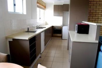 Coastal Comfort Motel - Tourism Noosa 5