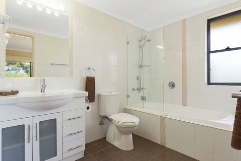 Saltwater Apartments - Tourism Noosa 6