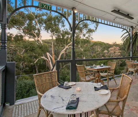 The Grande - Tourism Noosa 2