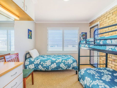Flinders Lodge Fantastic Views Opposite Main Beach - Tourism Noosa 5