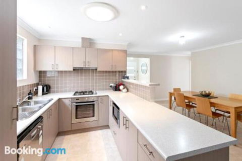 Beach Resort Chalet - Tourism Noosa 4