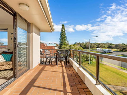 Boulevarde 2 Pebbly Beach - Tourism Noosa 5