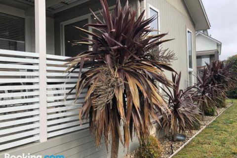 Taboga 3 Bedroom 3 Bathroom Villia - Tourism Noosa 1